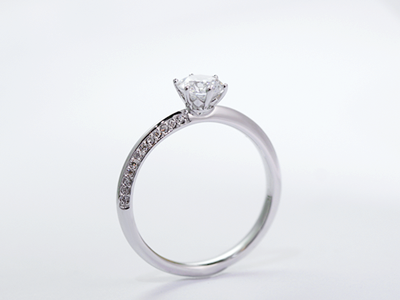 DHNR.110 Diamond Ring